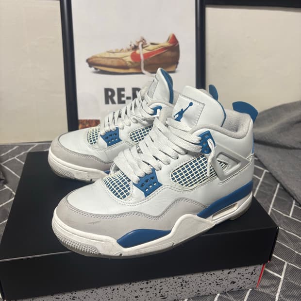 나이키 조던4 인더스트리얼 블루