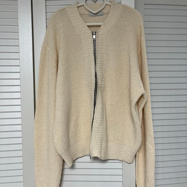 노이어 부클 집업 가디건