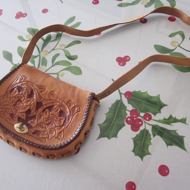 도쿄 가죽 크로스백