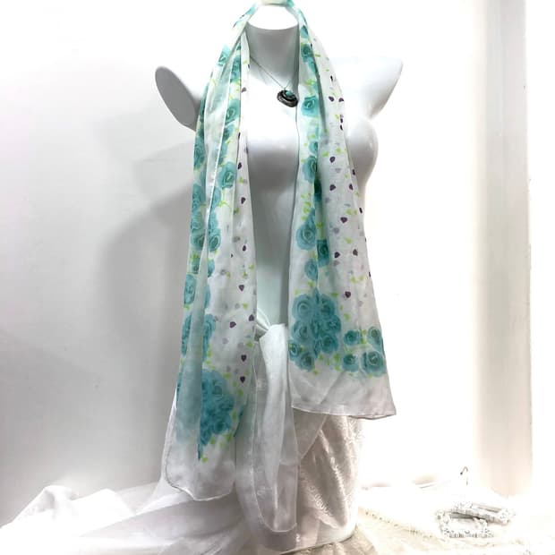 mint rose heart pattern scarf