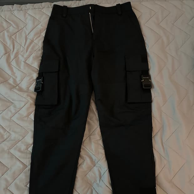 디올 버클 카고 팬츠(210 구매)