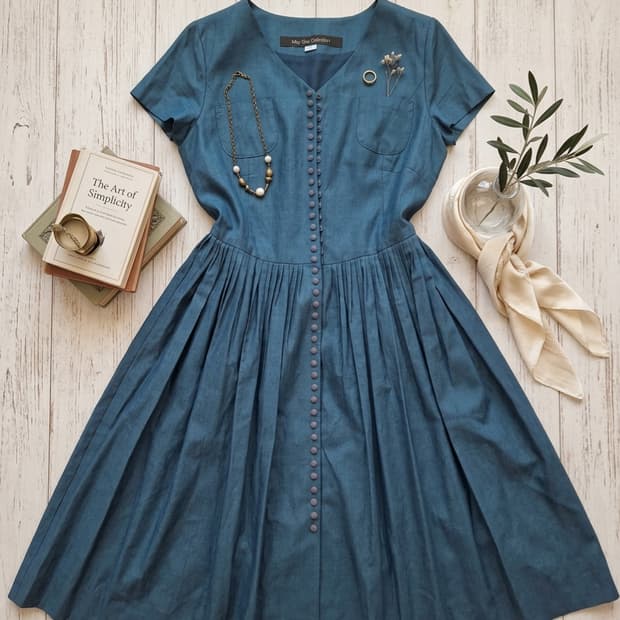 지춘희 미스지콜렉션 셔츠형 플리츠 롱 원피스 (66)