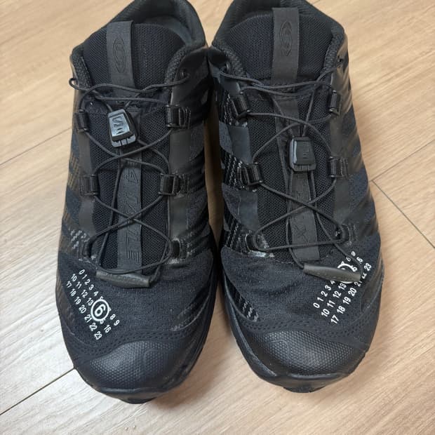 살로몬 마르지엘라 뮬275