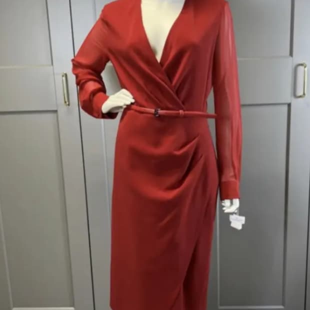 Max Mara 레드 원피스 (막스마라 최상위라인 흰택)