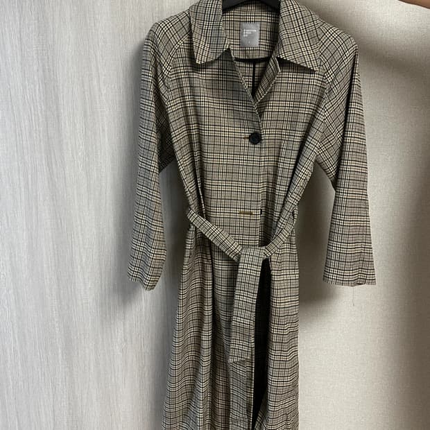 8세컨즈 체크 베이지 코트