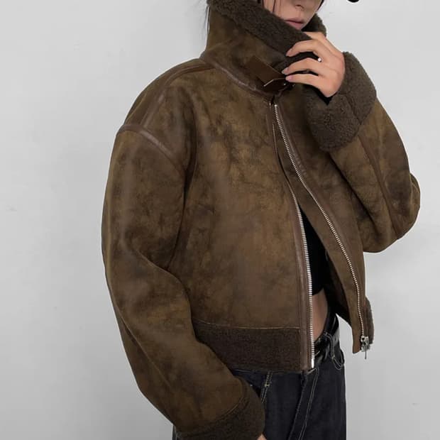 블랙업 럼블 빈티지 무스탕 브라운