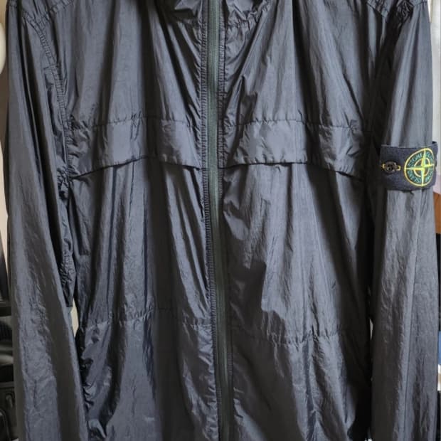 스톤아일랜드 24ss 크링클랩스 바람막이