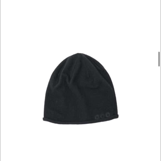 999휴머니티 비니 블랙 구해요! 삽니다