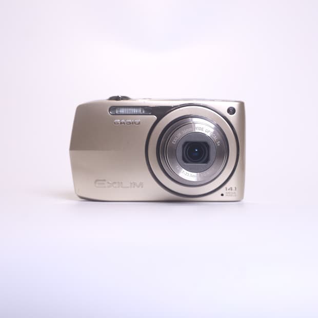 카시오 익슬림 Z2300 골드 (이체 시 2만원 할인)