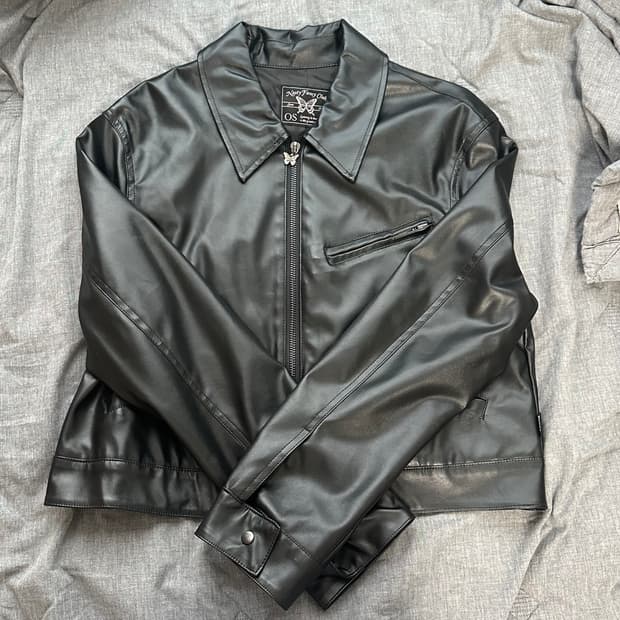 팬시클럽 카라레더숏자켓 나비 빈티지 가죽자켓 레자