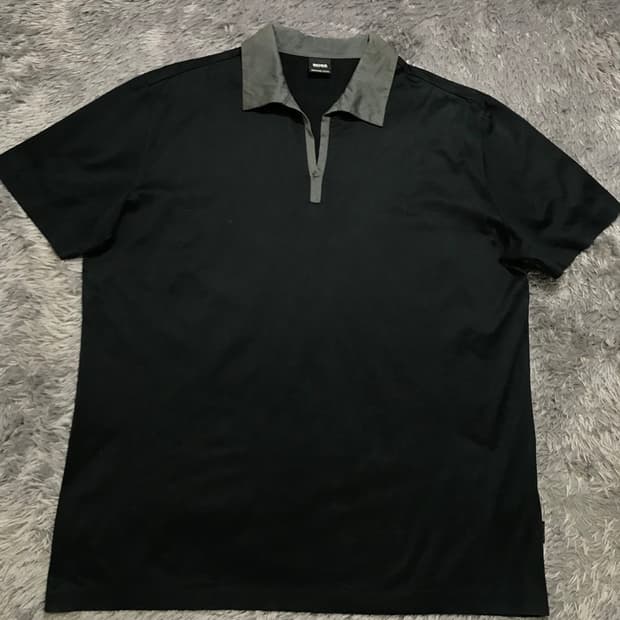 [[L, A급] 휴고보스(HUGO BOSS) 오픈 카라 반팔티셔츠@852