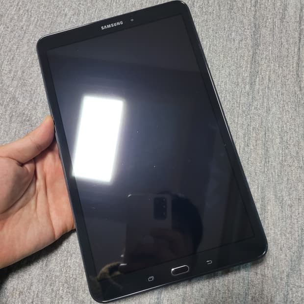 삼성 갤럭시 탭 sm-t580 32기가 wifi