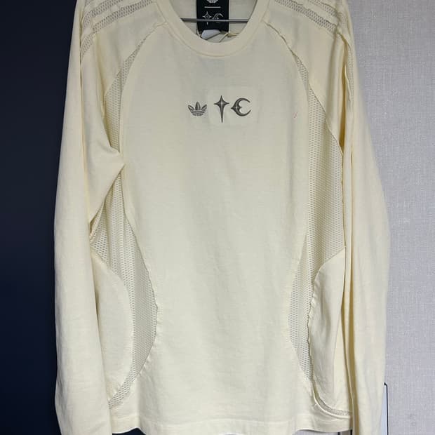 아디다스 떠그클럽 롱슬리브 M