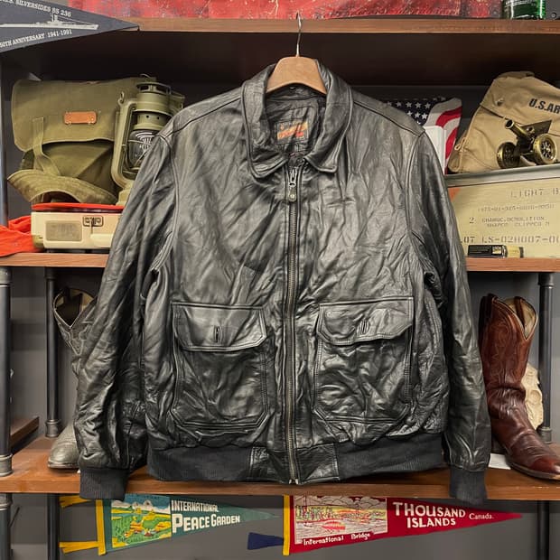 90s Red Skins 빈티지 클로딩 봄버 송아지 가죽 자켓