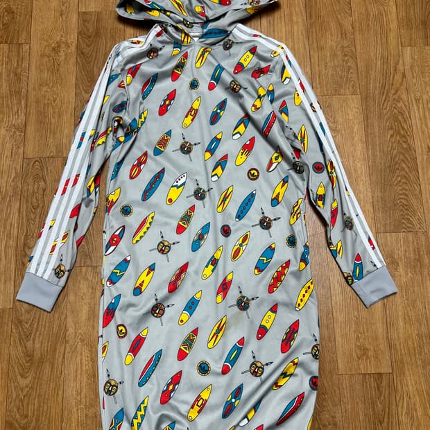 아디다스 x 제레미 스캇 콜라보 후드 롱 원피스