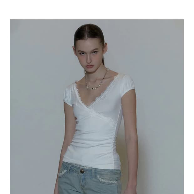 스컬프터 레이스 트림 랩 티 화이트