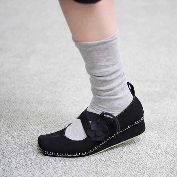 카하라 르포 블랙베이지 250