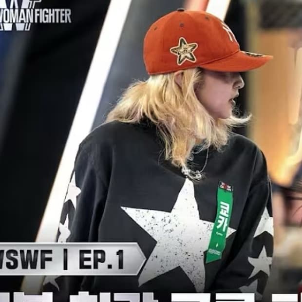 STARS LONG SLEEVE CHARCOAL