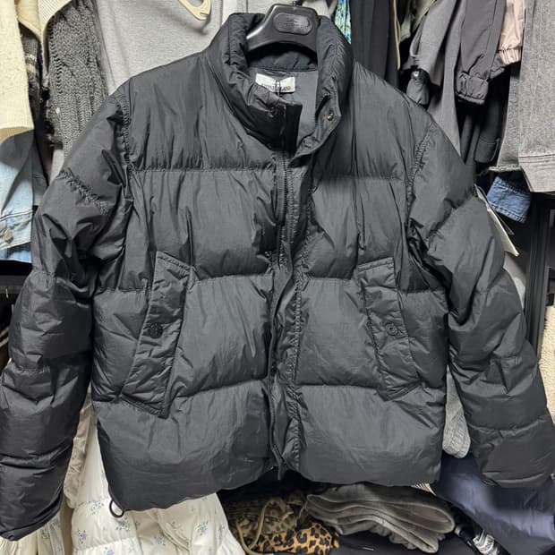 스톤아일랜드 25fw 크링클랩스 논후드 블랙 M