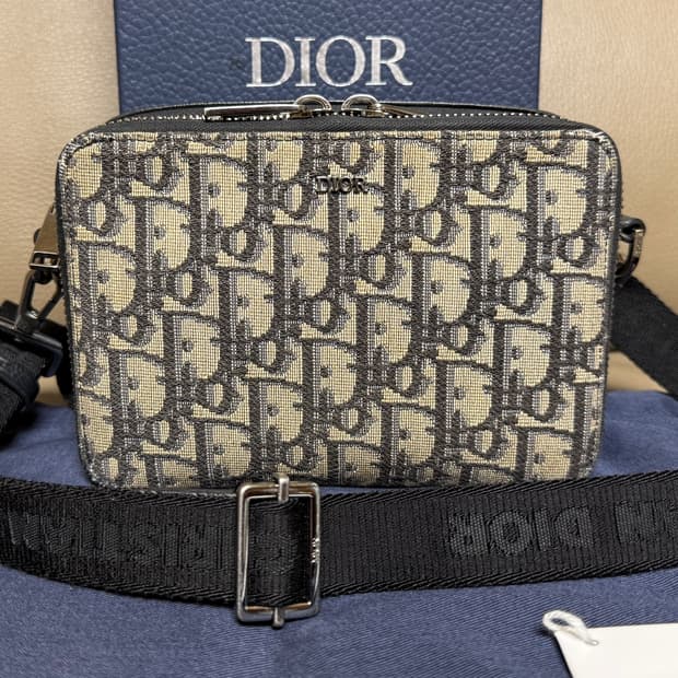 디올 오블리크 숄더 스트랩 파우치백 크로스백