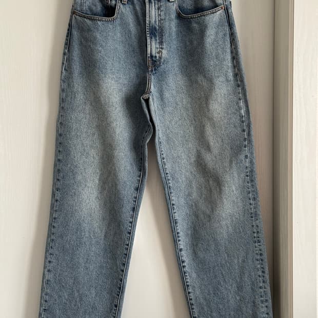 [M] 디스이즈네버댓 레귤러 진 워시드 블루