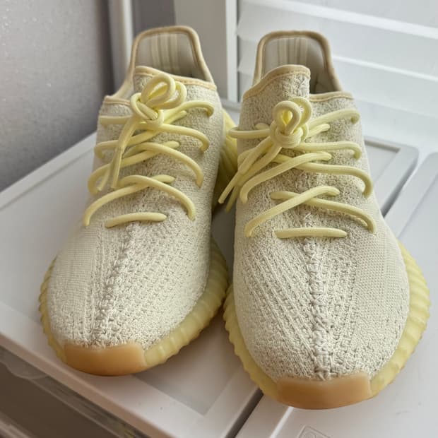 (US 8) 아디다스 이지 부스트 350 V2 버터
