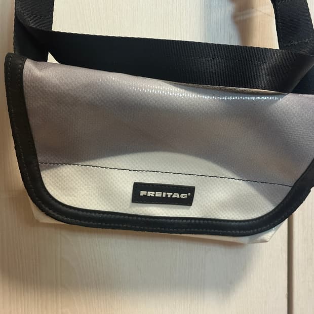 프라이탁 F40 제이미