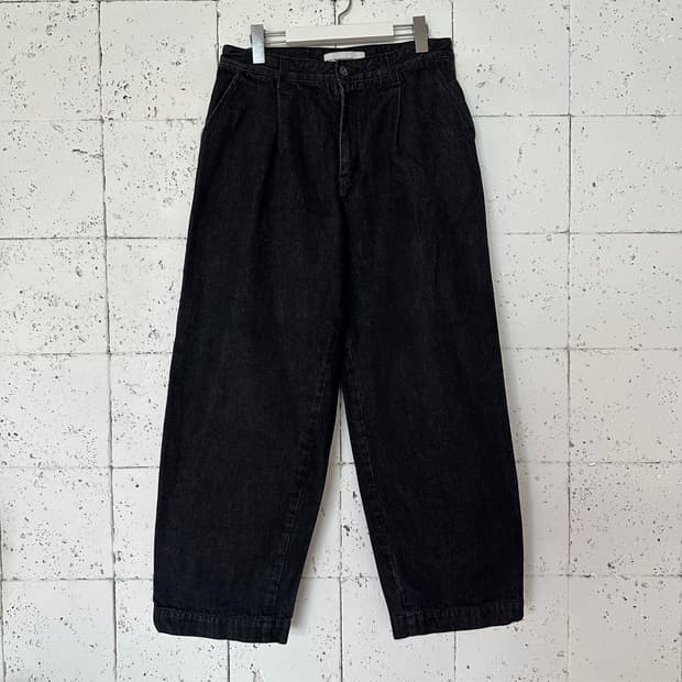30 비슬로우 와이드 데님 흑청