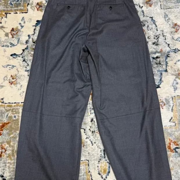 헤칭룸 커브드팬츠 그레이 4사이즈