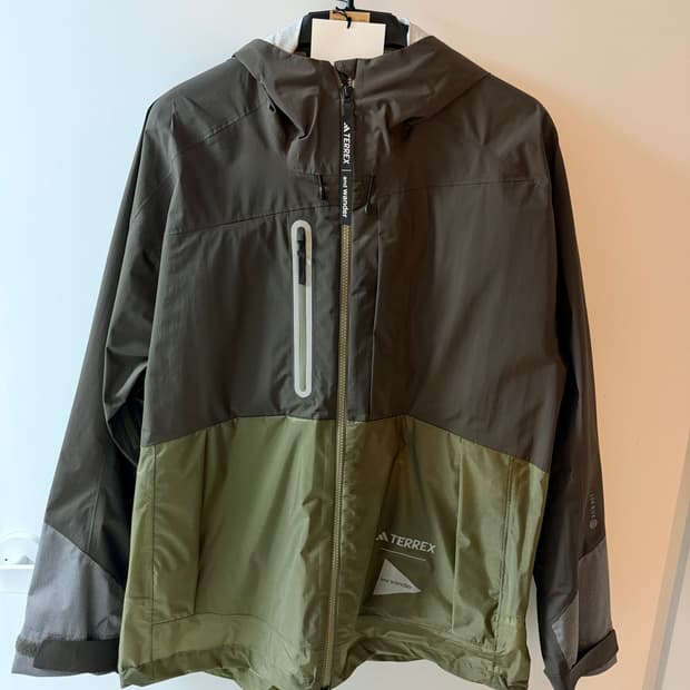 앤드 원더 x 아디다스 테렉스 콜라보 레인 코트 카키 L