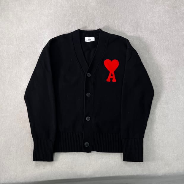 100 아미 하트 빅로고 가디건