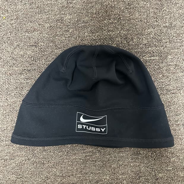 나이키 스투시 스컬캡 비니 