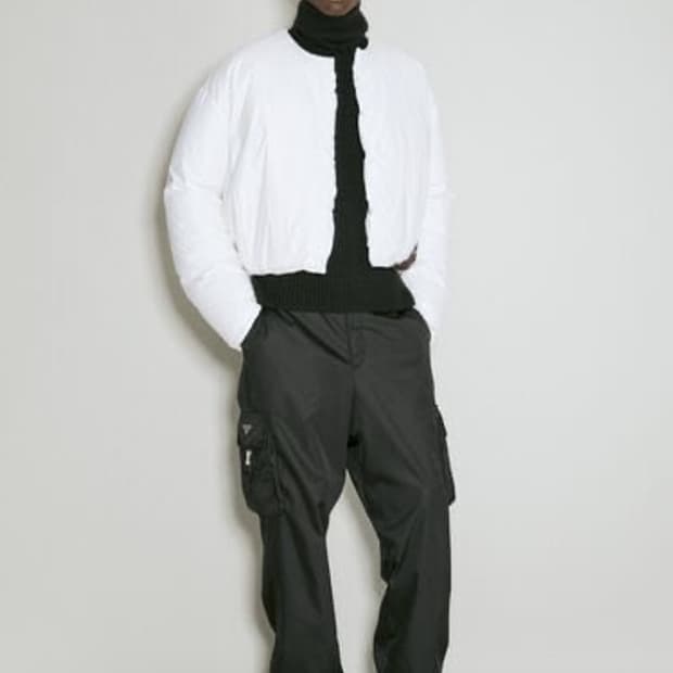 프라다 봄버 (거의 새제품)남자L