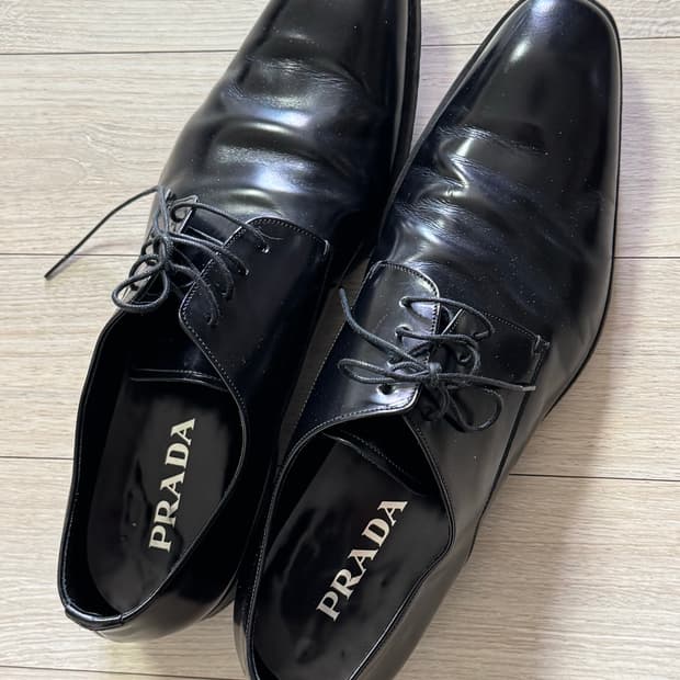 빈티지 00s 프라다 더비 prada