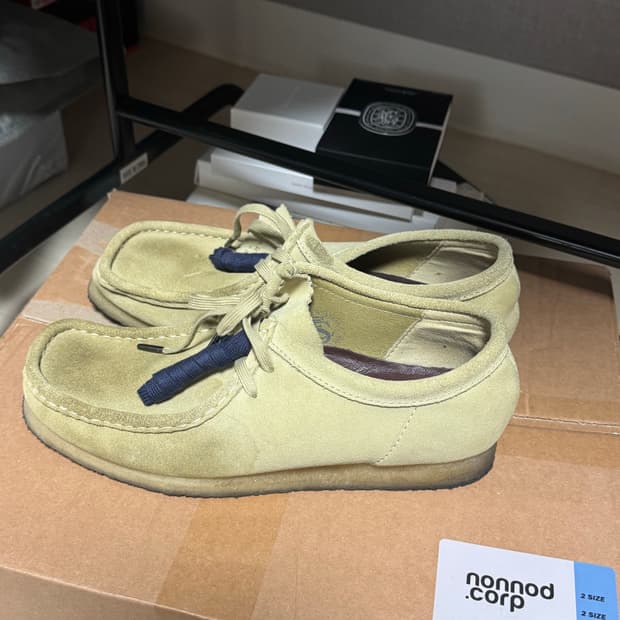 클락스 왈라비 275