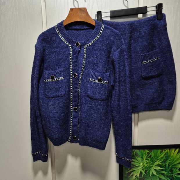 (세일)(새상품)vtg 네이비블루 가디건 스커트 셋업