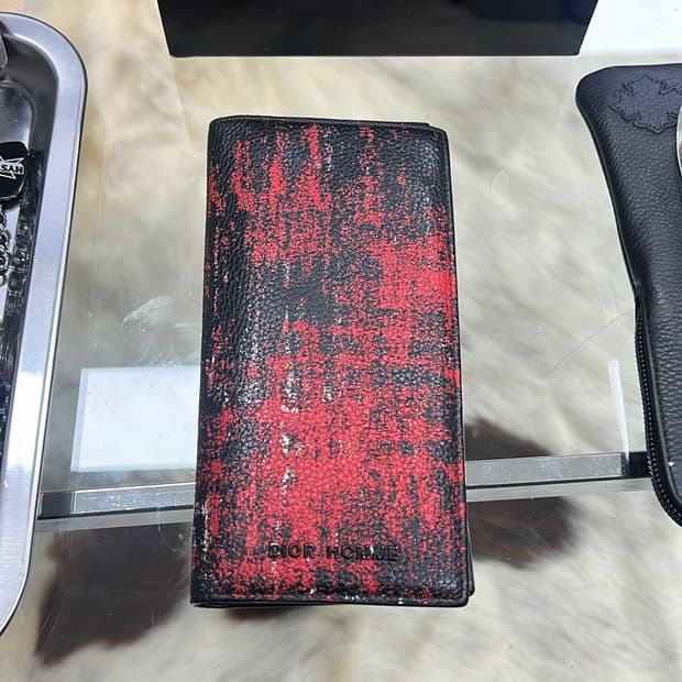 디올 옴므 크리스반아쉐 페인팅 월렛