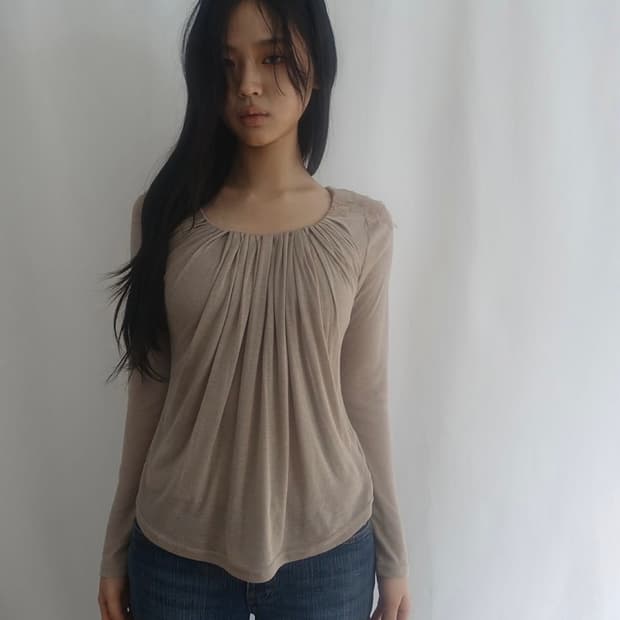 더에펠 빈티지 긴팔 상의 에이블리 코이세이오 히피디피