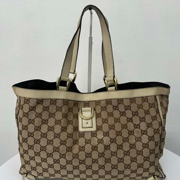 구찌 GG캔버스 쇼퍼 토트백
