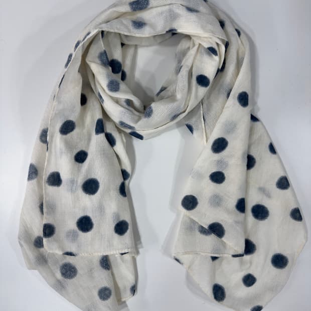 dot scarf 