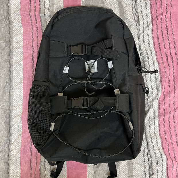 칼하트 리플렉티브 킥플립 백팩