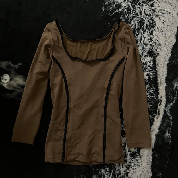 레이스 스퀘어넥 긴팔티