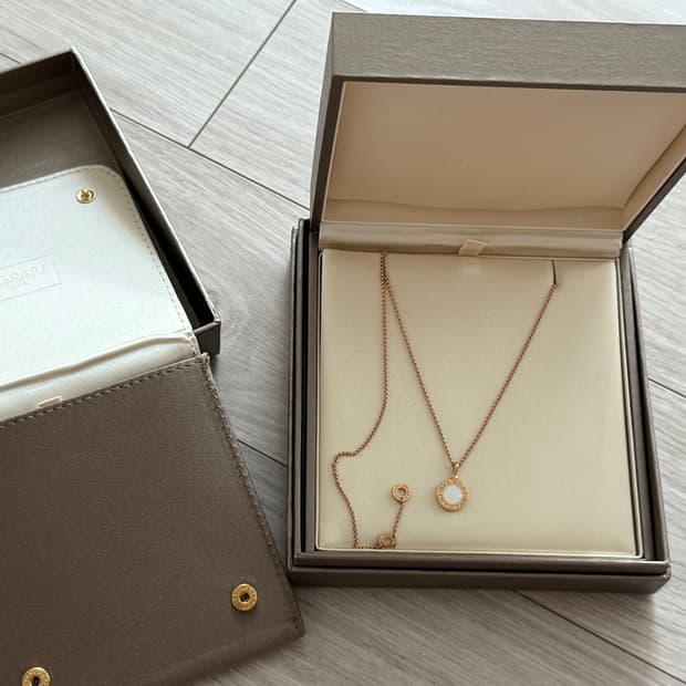 불가리불가리네크리스 마더오브펄