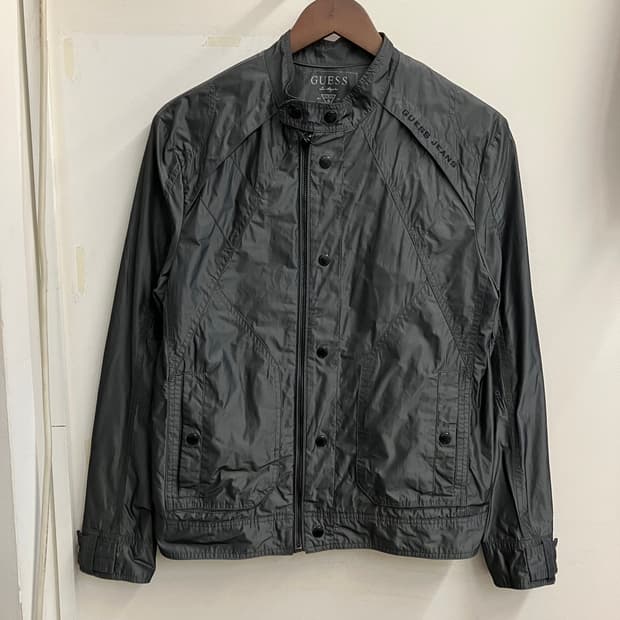 N249 게스 디테일절개 나일론 바이커 자켓