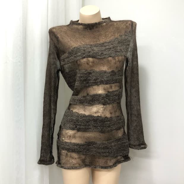 stripe net knit brown long sleeve