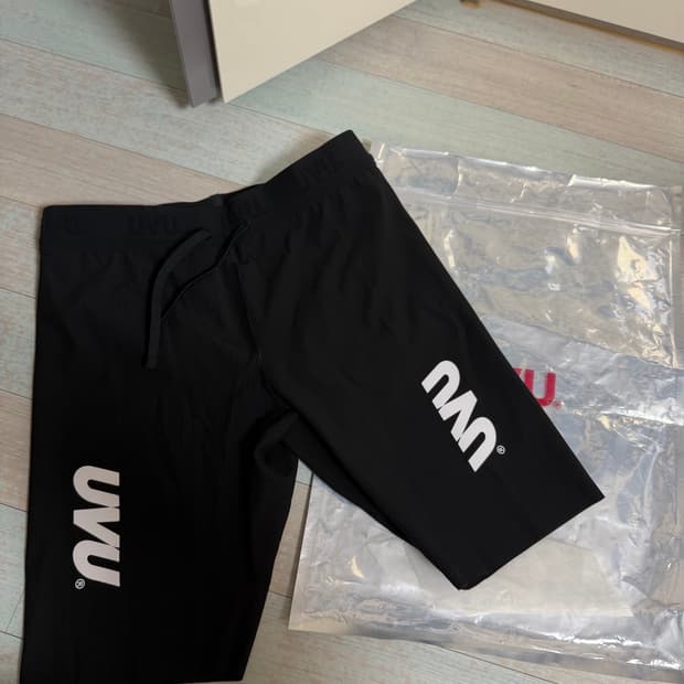 UVU 타이즈 판매합니다