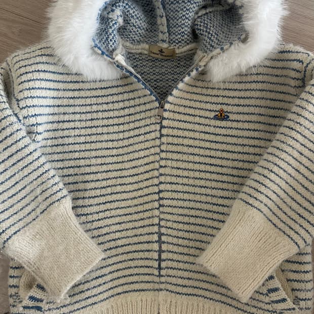 비비안웨스트우드 니트집업