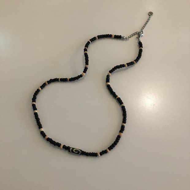 wood rhythm necklace