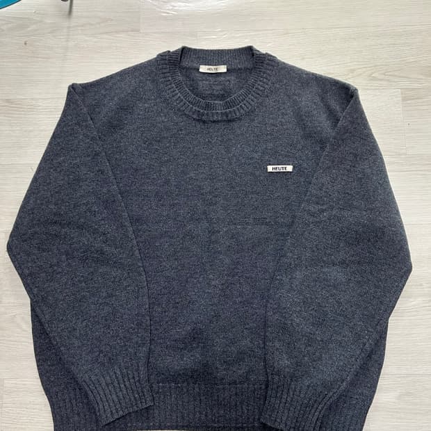 호이테 루카스 더블넥 니트 M