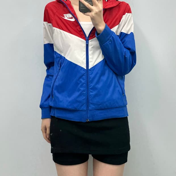 나이키 건담 배색 바람막이 윈드러너 자켓